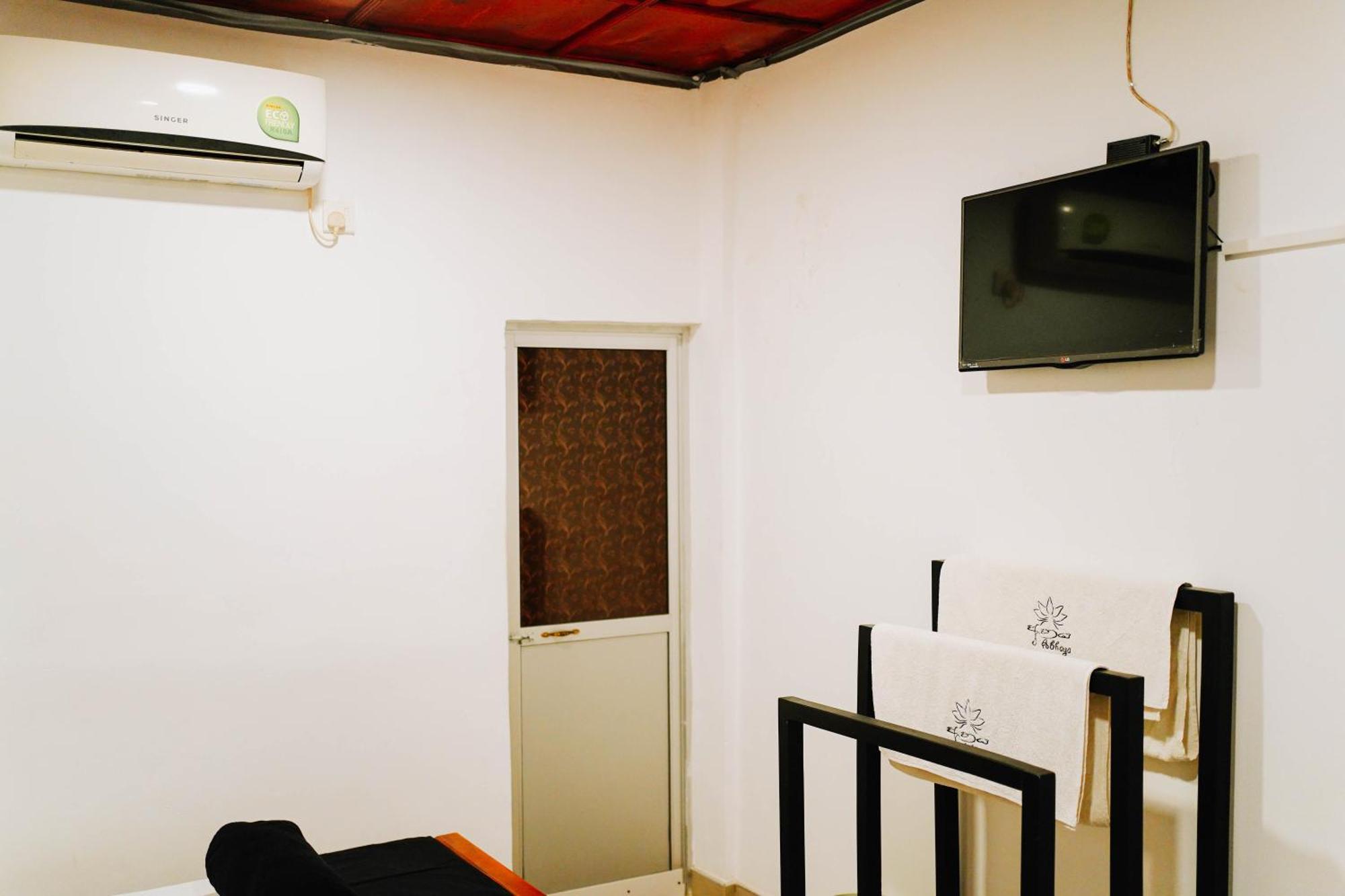 Abhaya Resorts Anuradhapura Luaran gambar