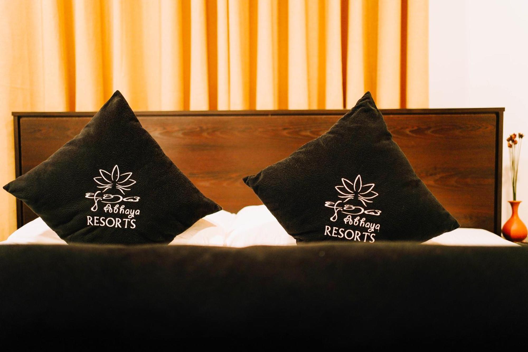 Abhaya Resorts Anuradhapura Luaran gambar